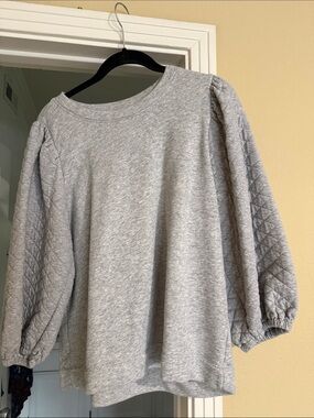 LOFT Light Heather Gray Knit Top